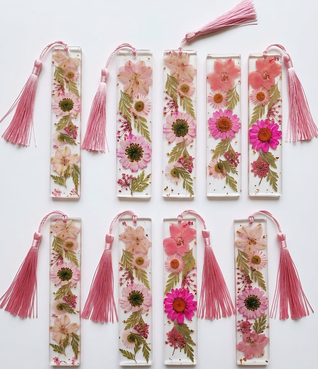 Marque page fleurs séchées en résine